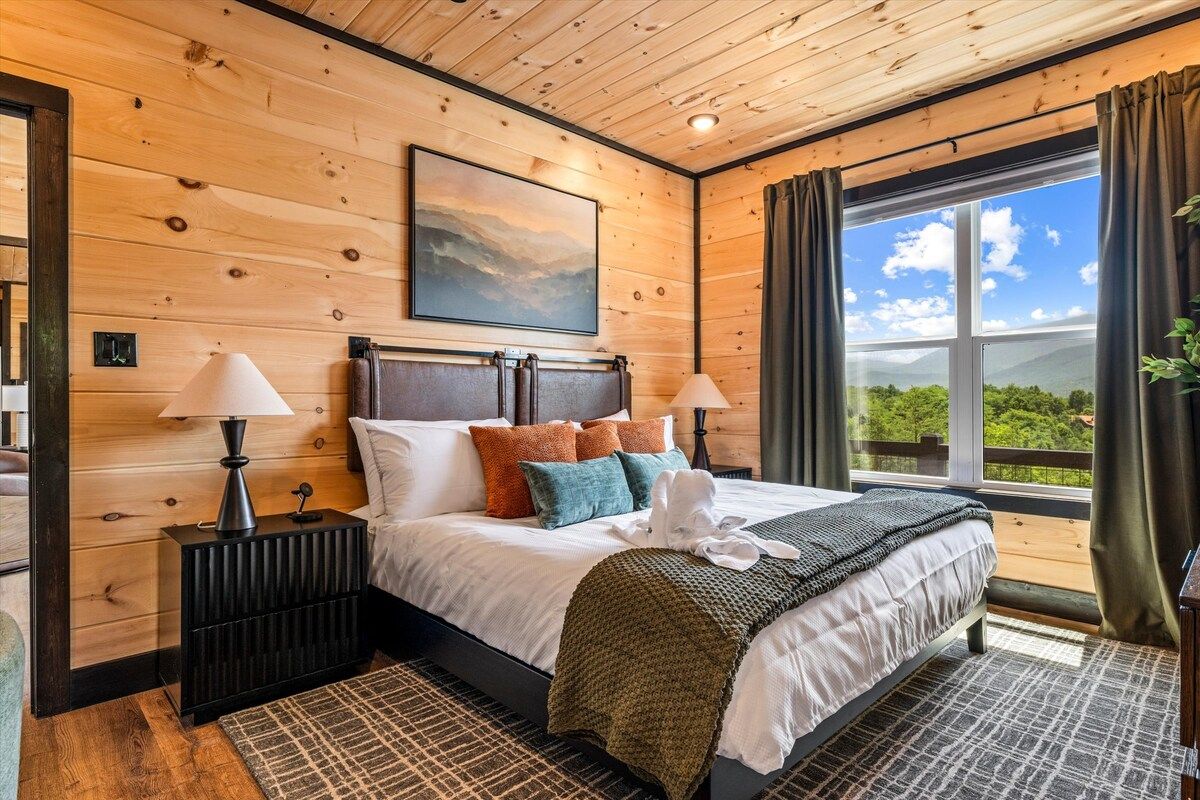 Gatlinburg Indoor Pool Lodge, project photo 17