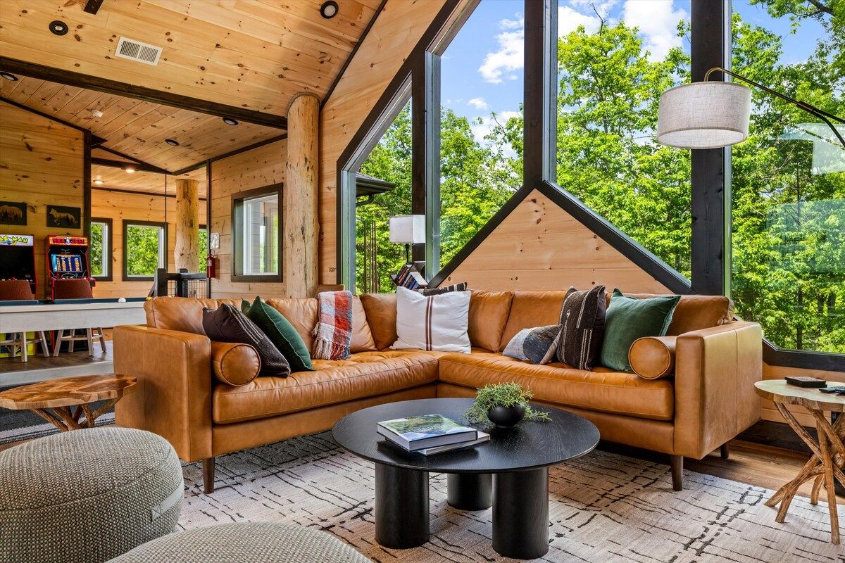 Gatlinburg Indoor Pool Lodge, project photo 10