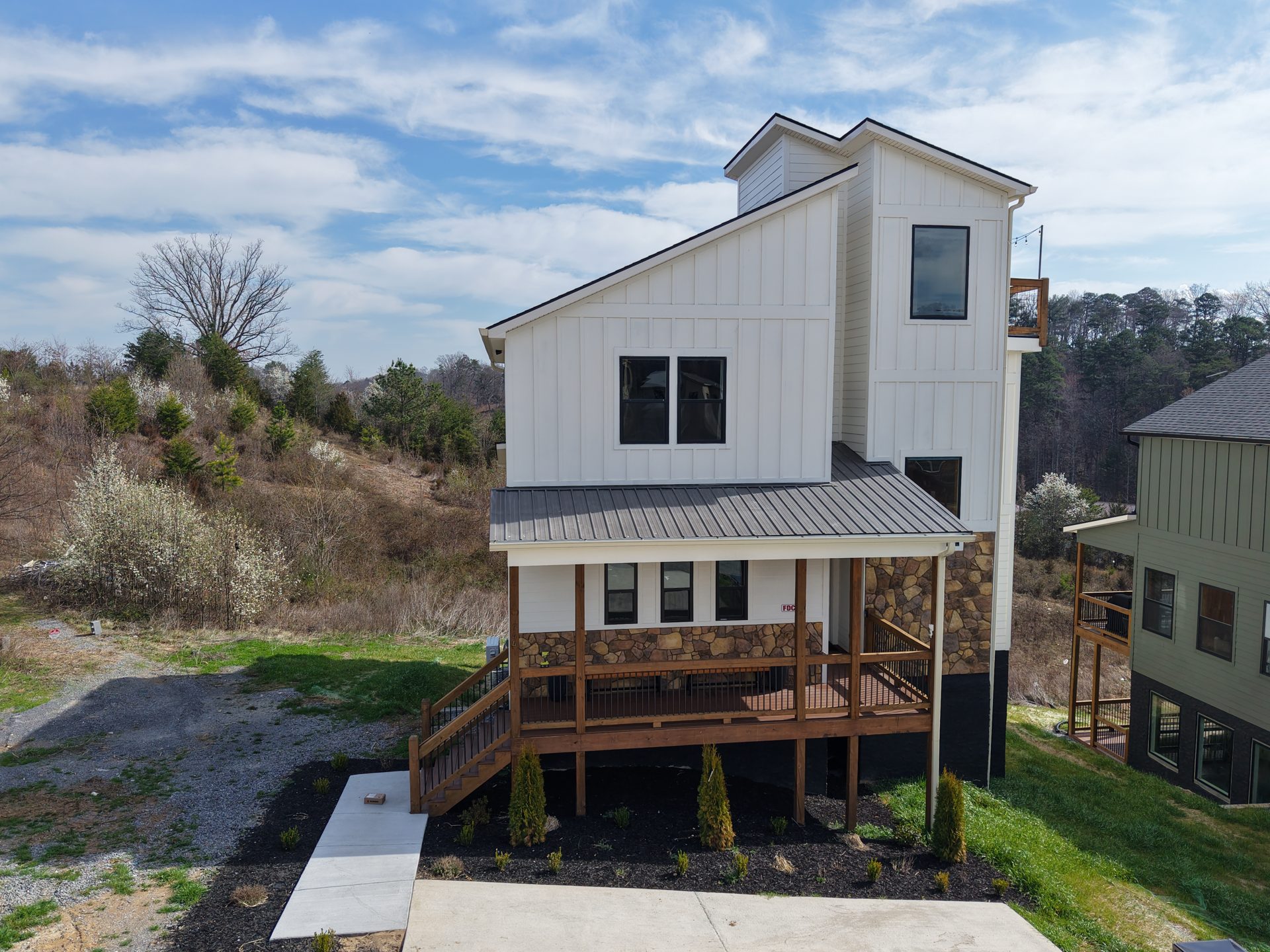 Farmhouse Mountain Cabin II — Sevierville, Cabins & Homes by Donnie Allen